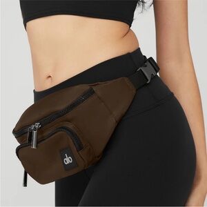 Alo Explorer Belt Bag Espresso